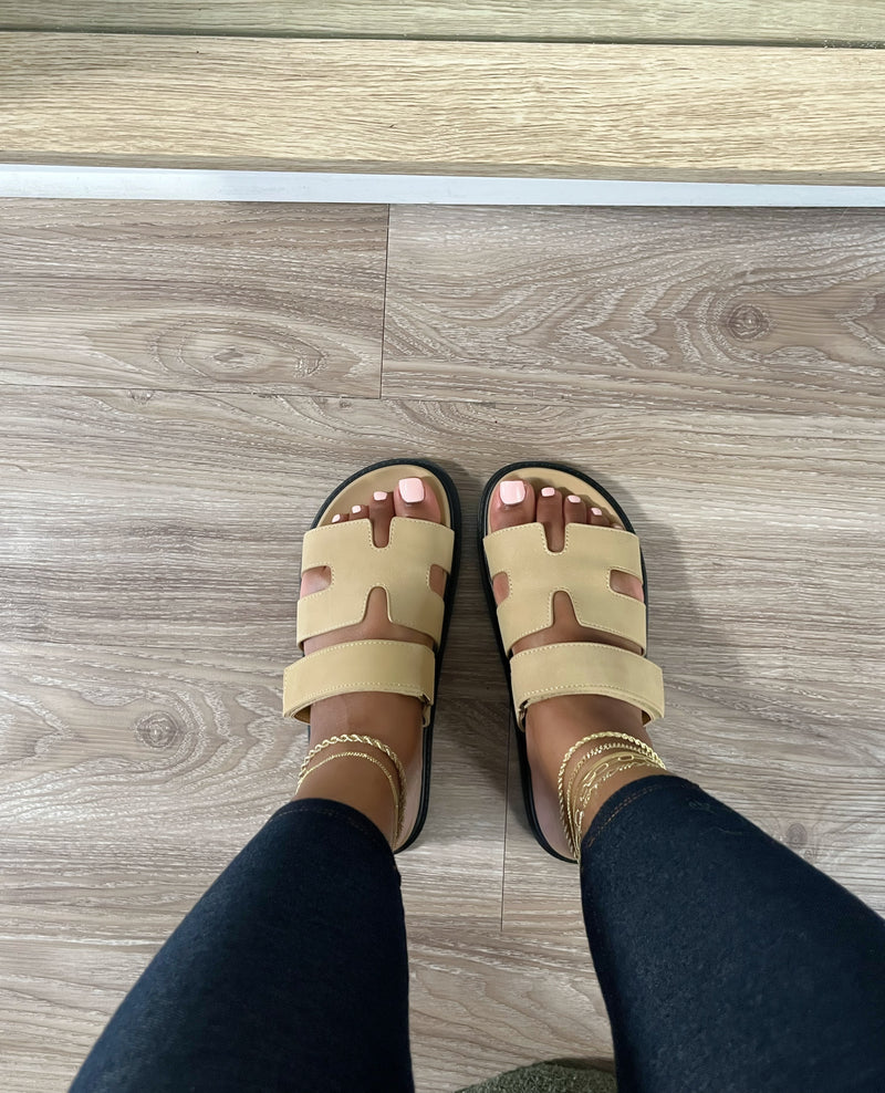 Val (Taupe)